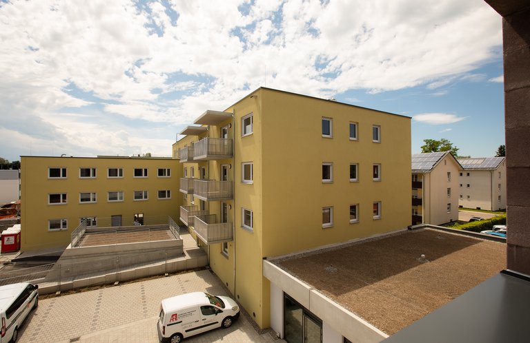Bregenzer Str. 150 - Adelheid-Donderer-Str. 3-5.jpg